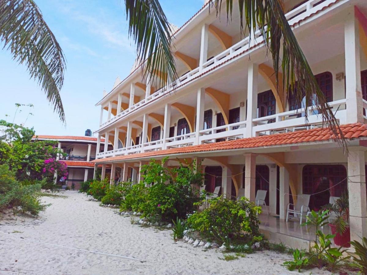 Cabanas Maria Del Mar Isla Mujeres Exterior photo